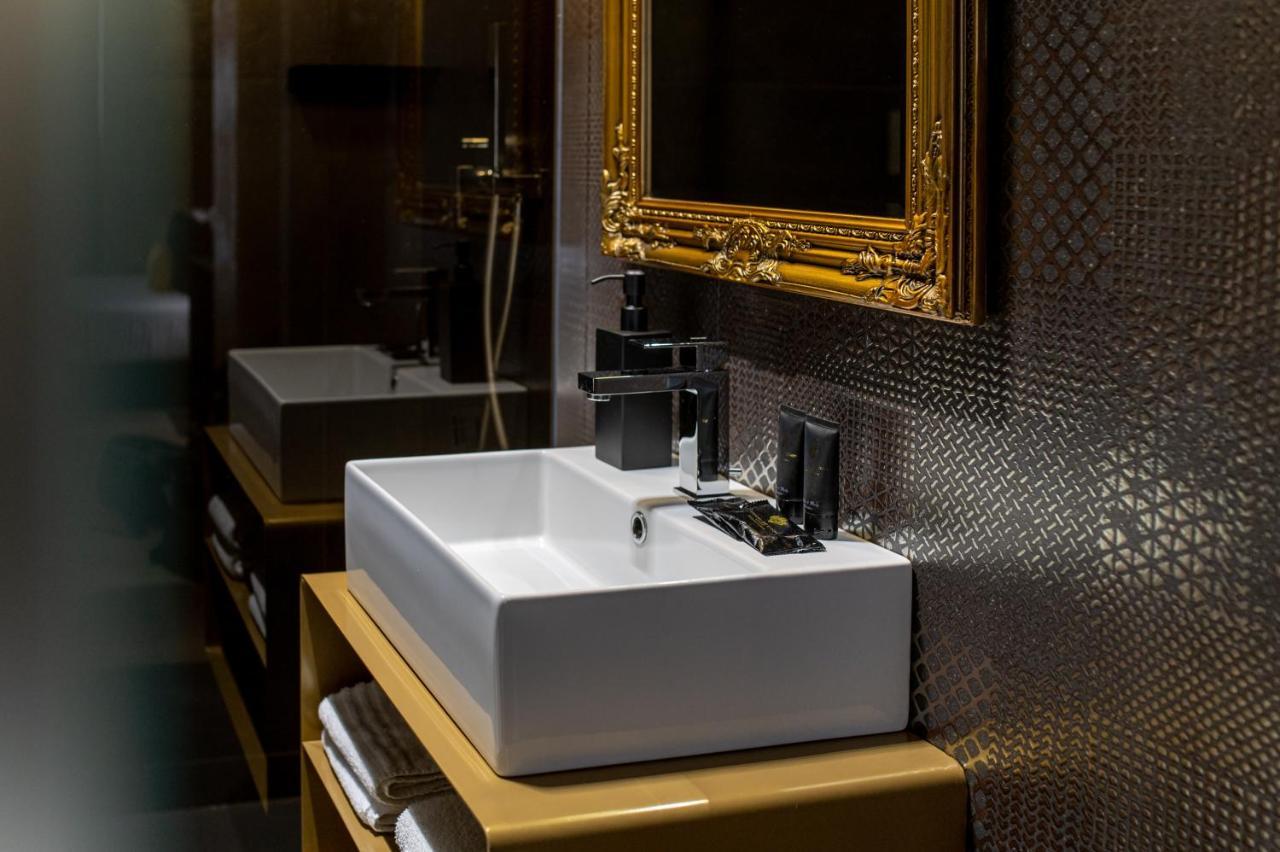 Plebiscito Boutique Rooms Naples Luaran gambar