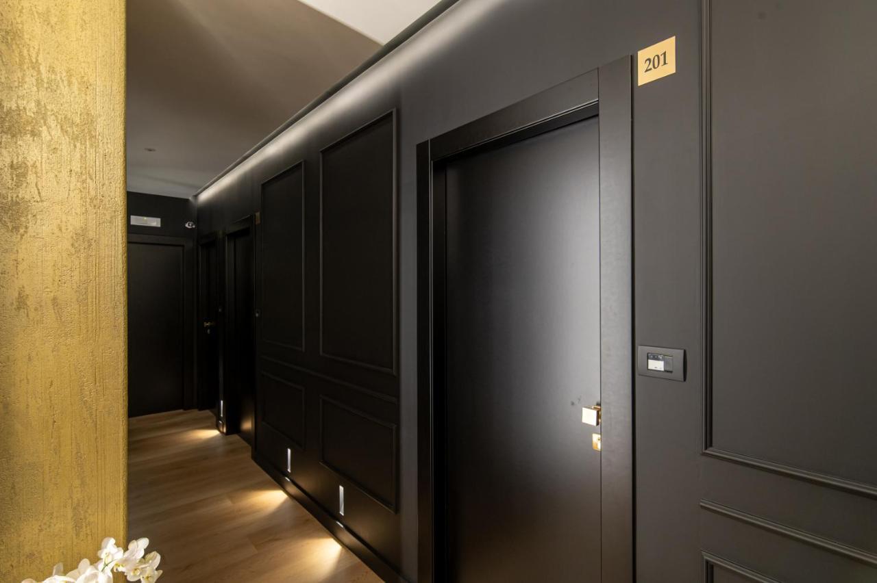 Plebiscito Boutique Rooms Naples Luaran gambar