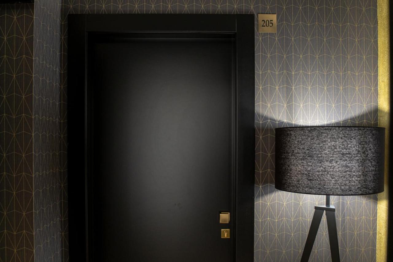 Plebiscito Boutique Rooms Naples Luaran gambar